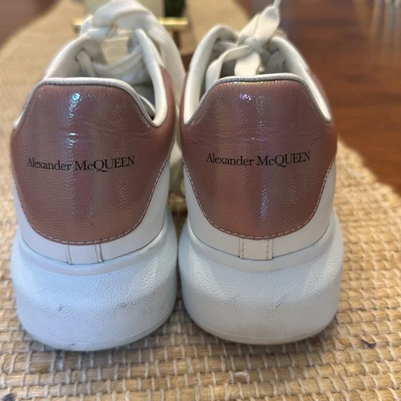 Alexander McQueen Oversized Women's White and Pink Sneakers - Picture 2 of 16